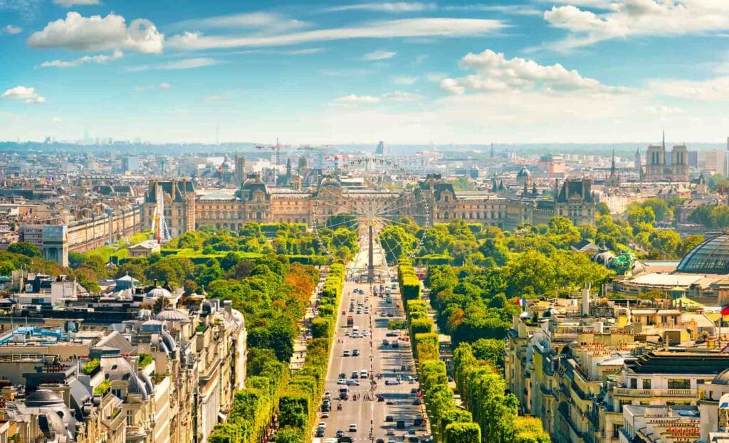 Best-time-to-visit-paris