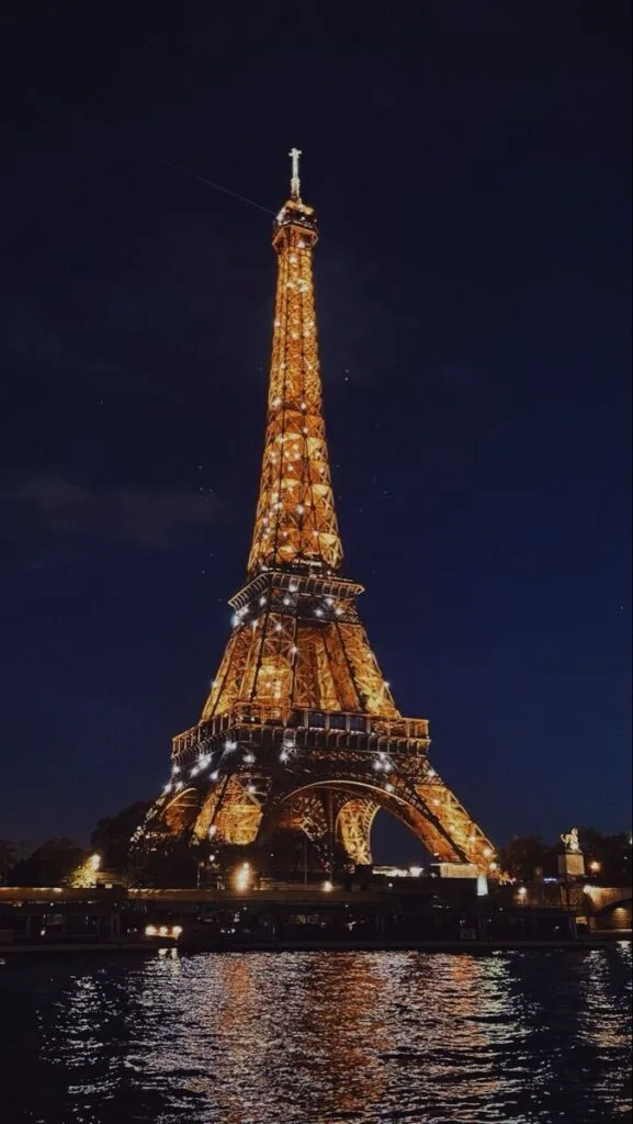 Eiffel-Tower