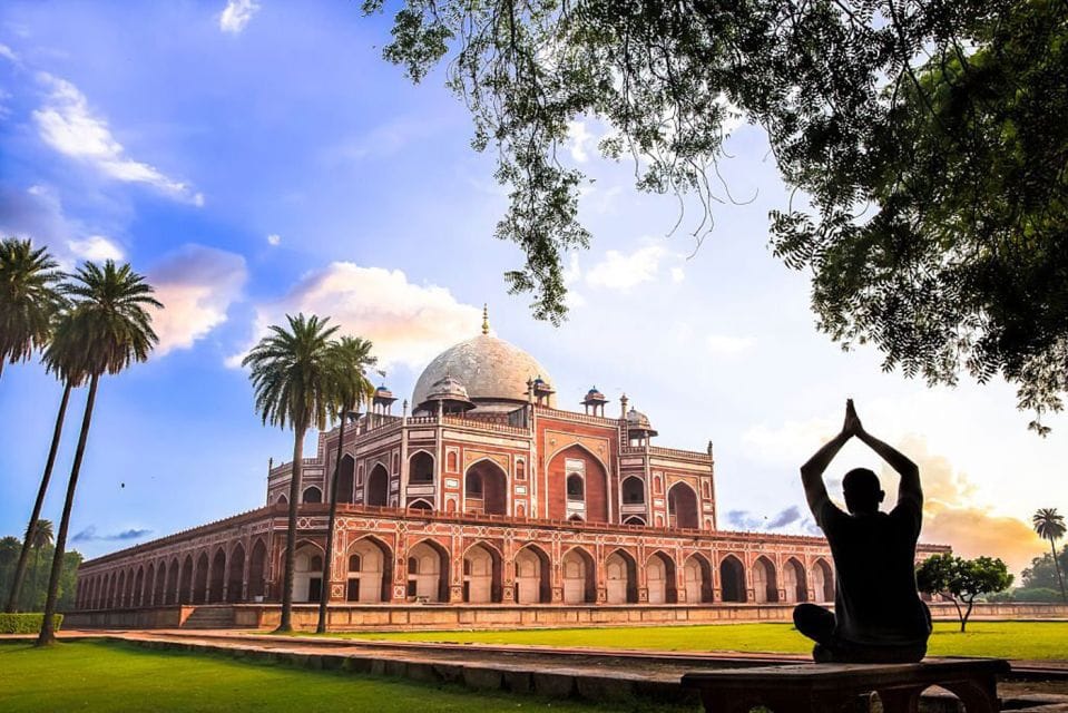 Best-places-to-visit-in-New-Delhi