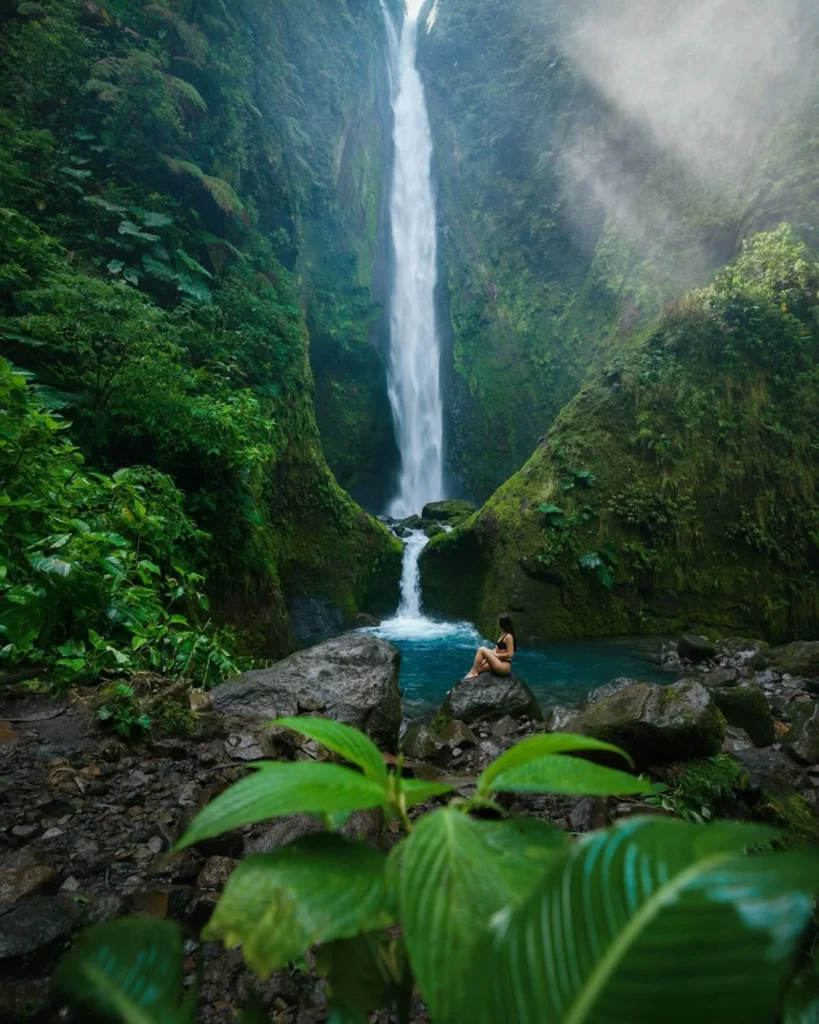 La-fortuna-waterfall-costa-rica