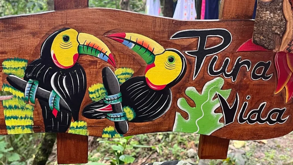costa-rica-pura-vida