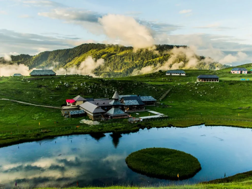 Parashar lake and it's island